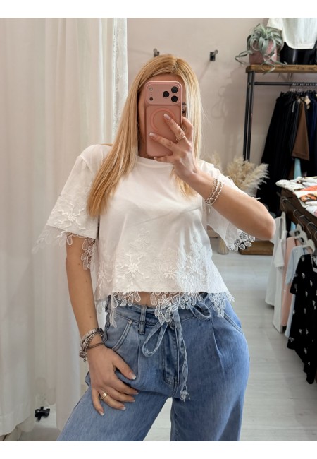 Maglia t shirt corta con pizzo bianca