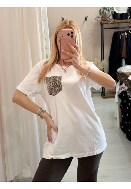 Maglia t shirt taschina leopardata