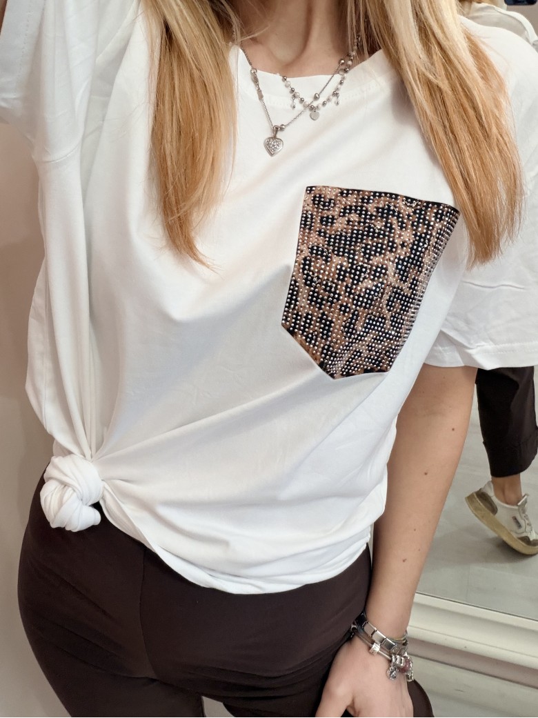 Maglia t shirt taschina leopardata