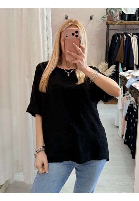 Maglia blusa fiori ricamati nera