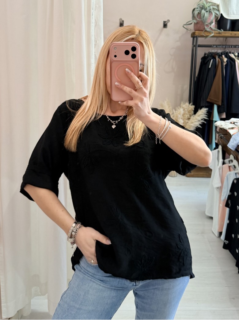 Maglia blusa fiori ricamati nera