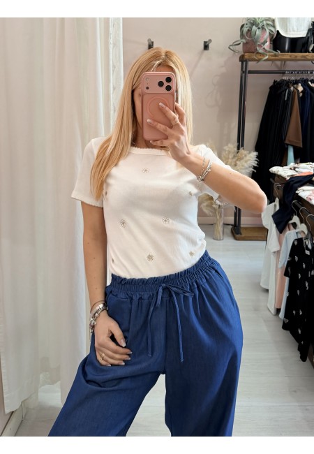 Maglia t shirt bianca fiorellini ricamati beige