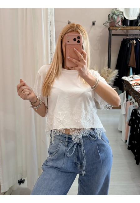 Maglia t shirt corta con pizzo bianca