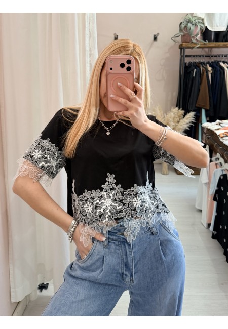 Maglia t shirt corta con pizzo nera