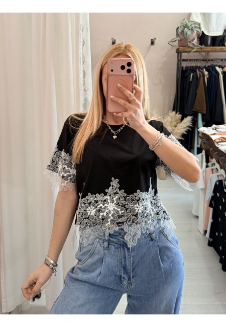 Maglia t shirt corta con pizzo nera