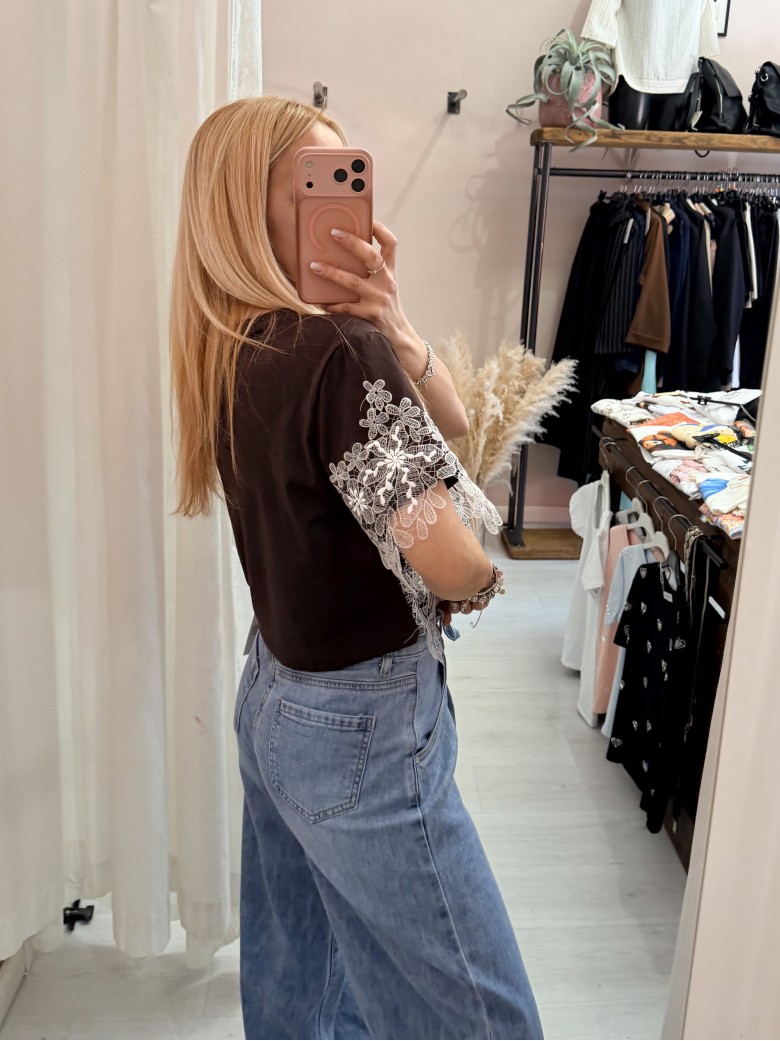 Maglia t shirt corta con pizzo marrone