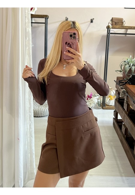 Body scollato MARRONE