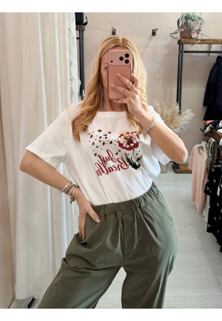 Maglia t shirt soffioni bianca