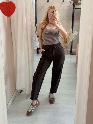 Pantaloni leggeri marroni 2