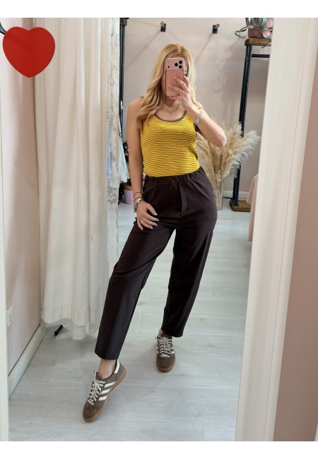 Maglia canotta a righe gialla e marrone