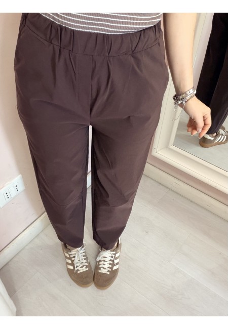 Pantaloni leggeri marroni