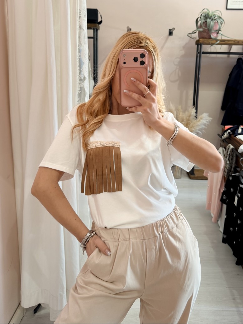 Maglia t shirt tasca con le frange