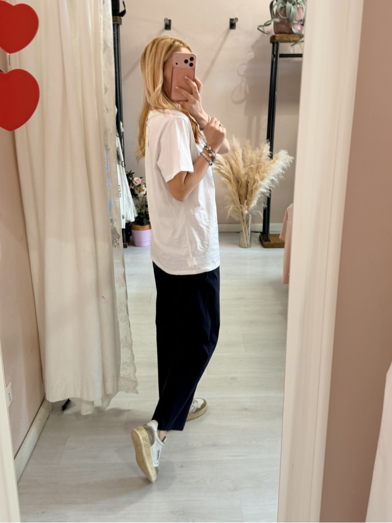 Maglia t shirt bianca soffioni blu