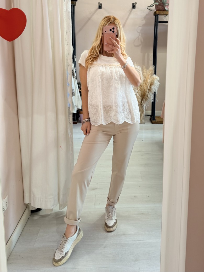 Maglia blusa boho chic ricamata bianca