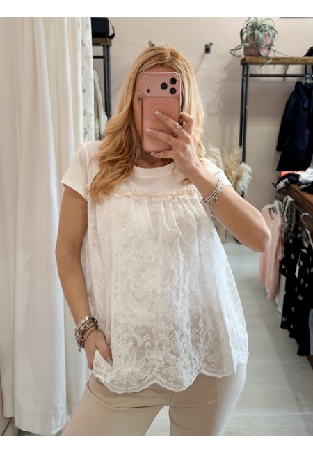Maglia blusa boho chic ricamata bianca