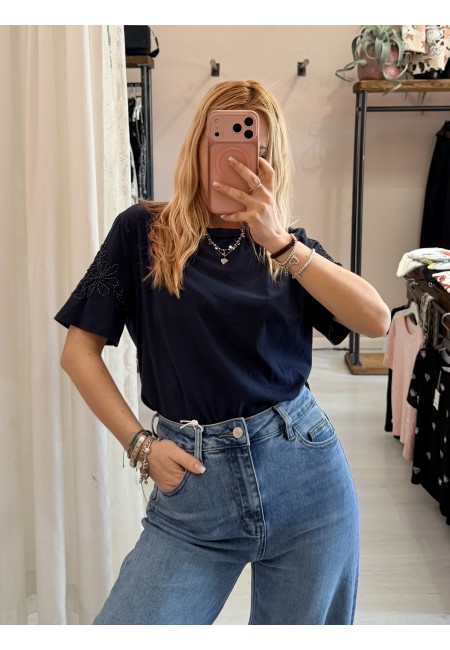 Maglia t shirt CAMILLA perline sulla manica