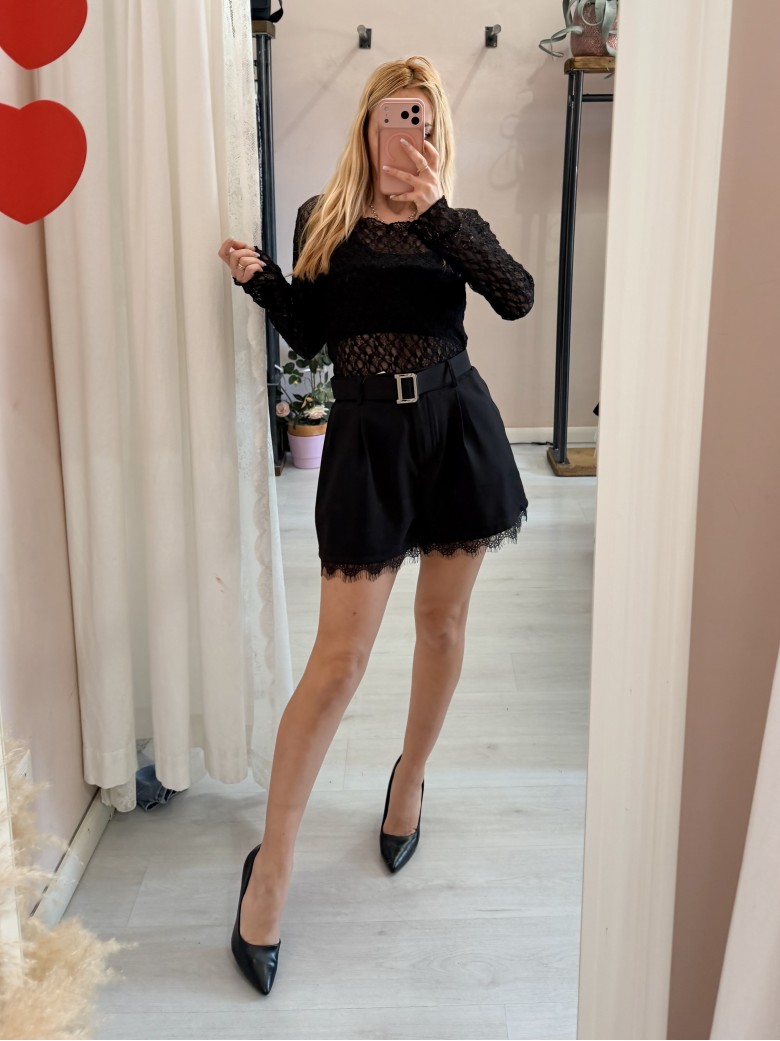 Pantaloncini VALERY con pizzo neri