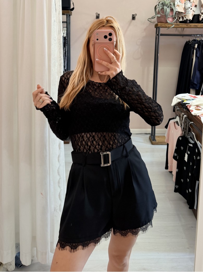Pantaloncini VALERY con pizzo neri