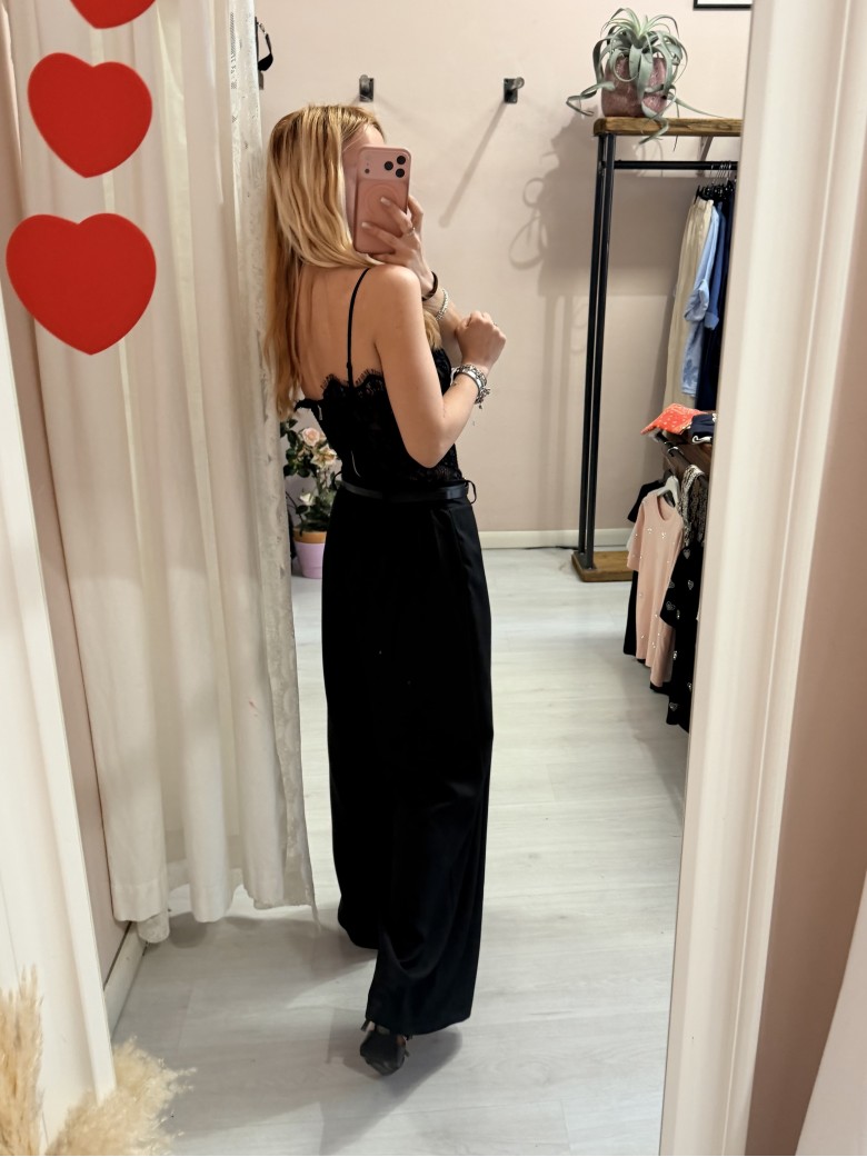 Corpetto in pizzo nero