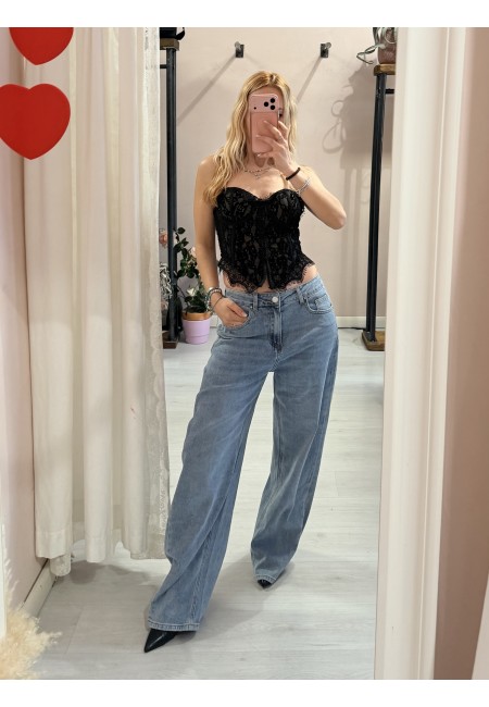 Corpetto in pizzo nero