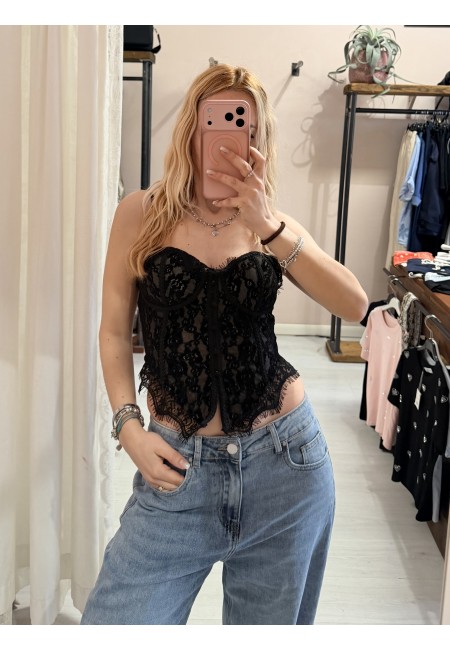 Corpetto in pizzo nero