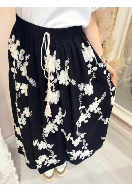 Gonna lunga RICAMI nera