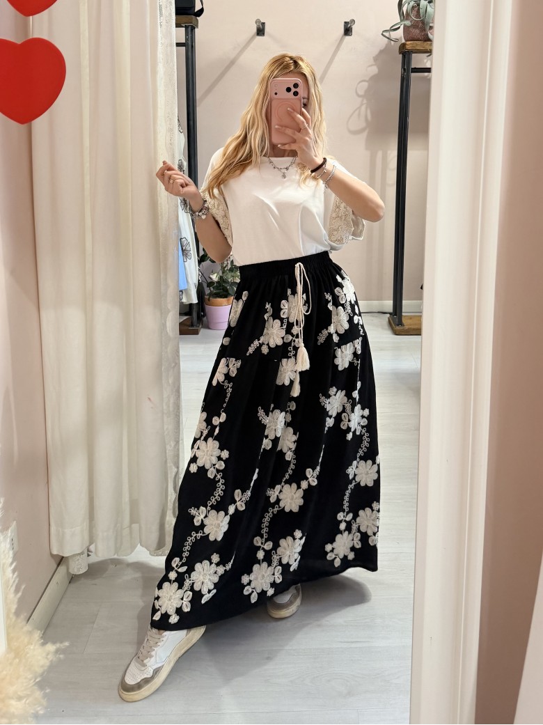 Gonna lunga RICAMI nera