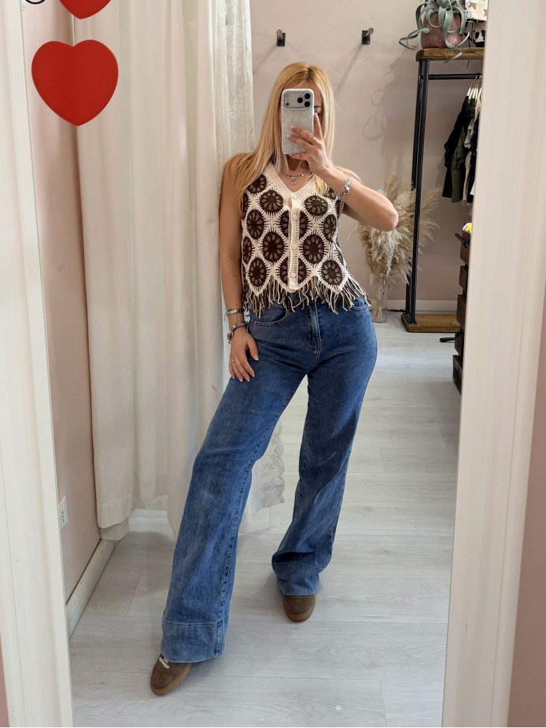 Gilet crochet ricamato