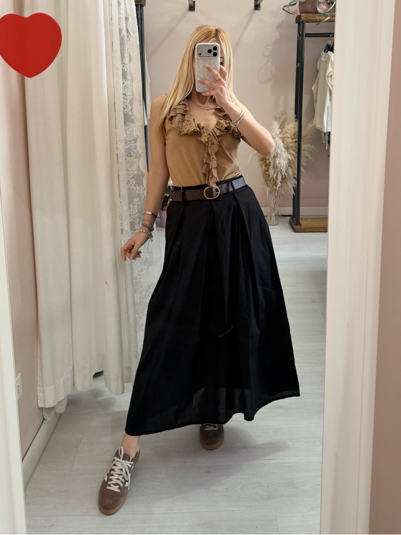 Maglia scollo con ruches in pizzo camel