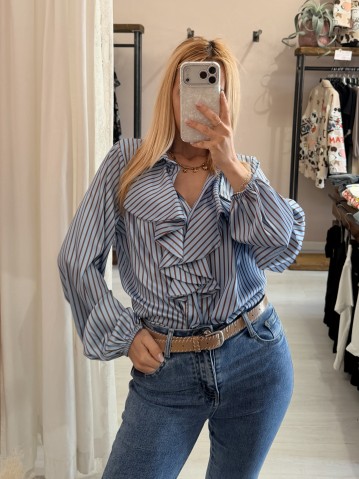 Camicia a righe azzurra e marrone