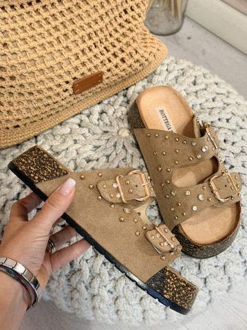 Ciabatte borchie e punti luce kaki 2