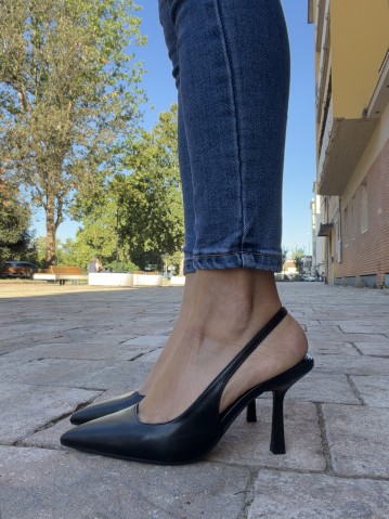 Decoltè slingback nere tacco 8 2