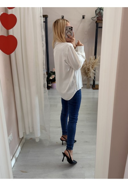 Camicia morbida scollo a v bianca