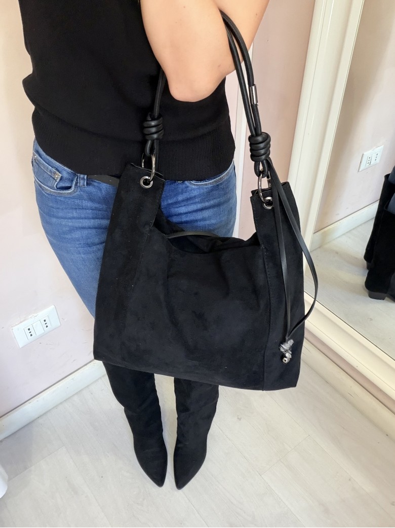 Borsa camoscio morbida nera