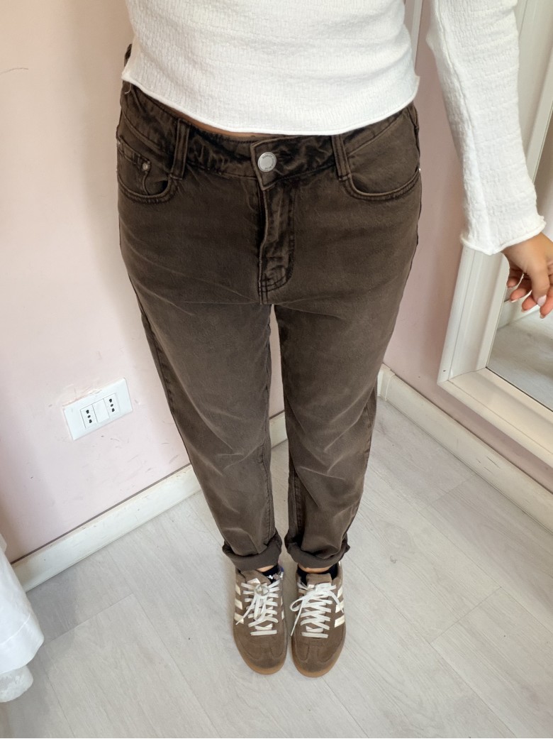 Jeans momfit marroni