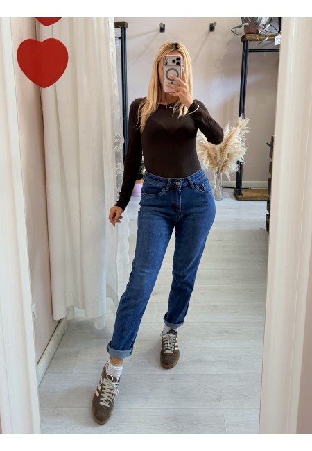 Jeans dritti elastici