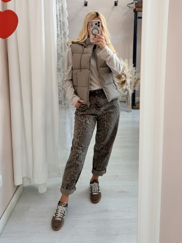 Piumino smanicato taupe 2