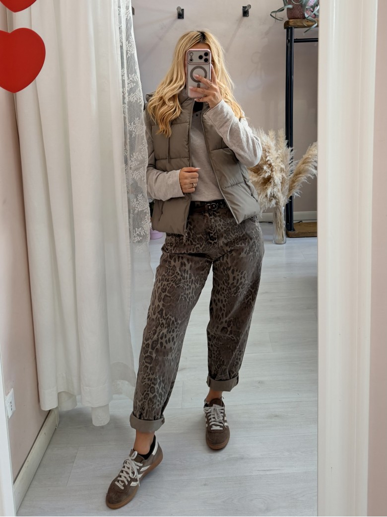 Piumino smanicato taupe