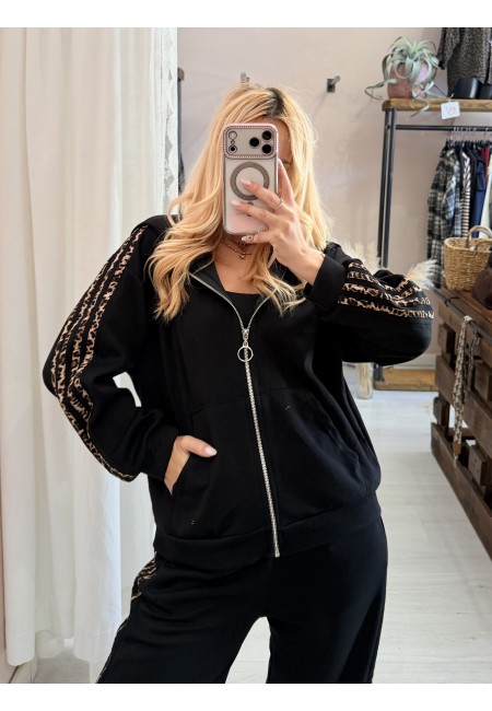 Completo felpa e pantaloni righe leopardate nero