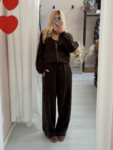 Completo felpa e pantaloni righe leopardate marrone