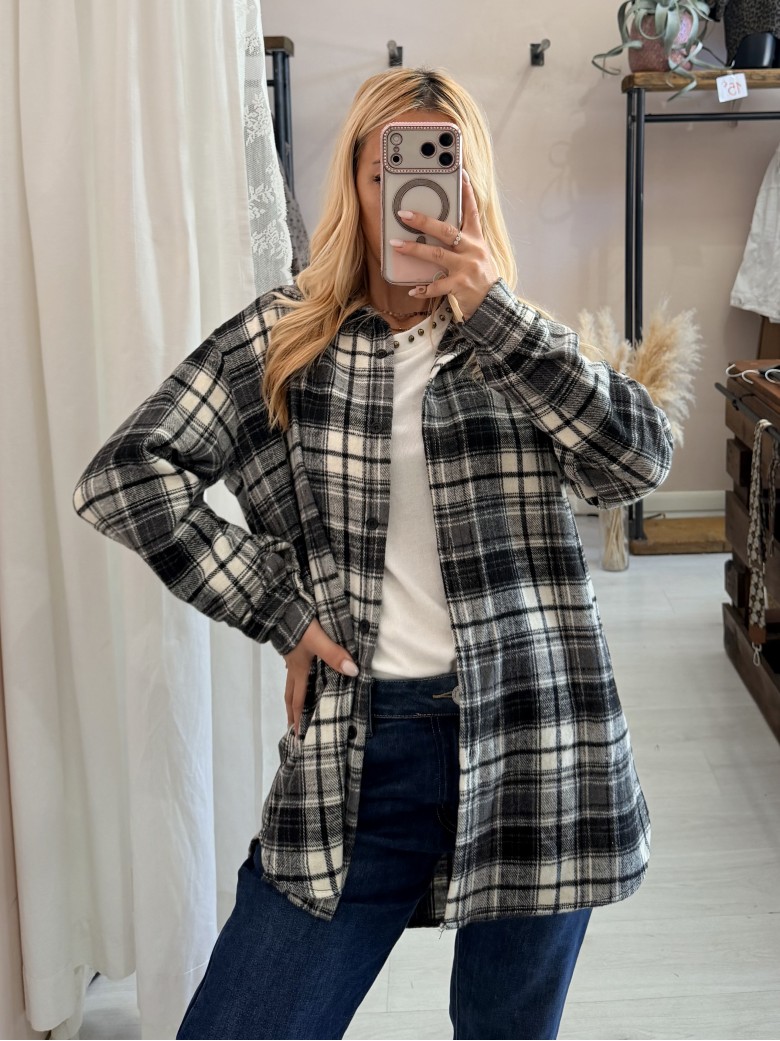 Camicia a quadri bianca e nera