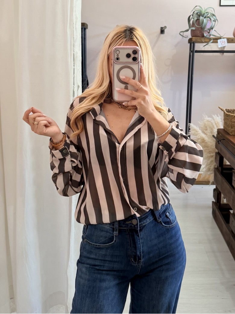Camicia a righe verde