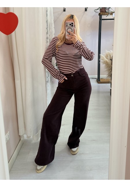 Jeans larghi bordeaux scuro
