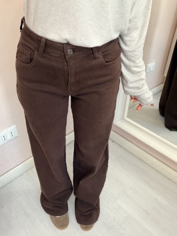 Jeans larghi marroni