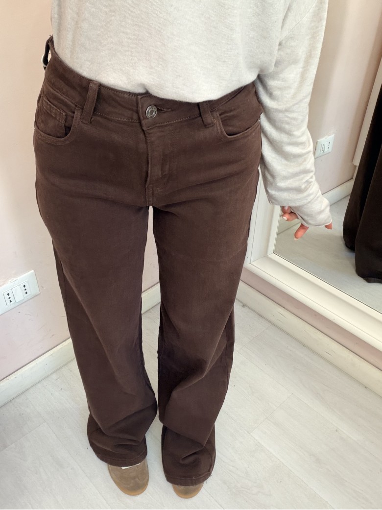 Jeans larghi marroni