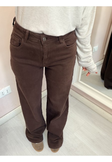 Jeans larghi marroni