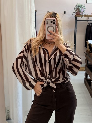 Camicia a righe marrone