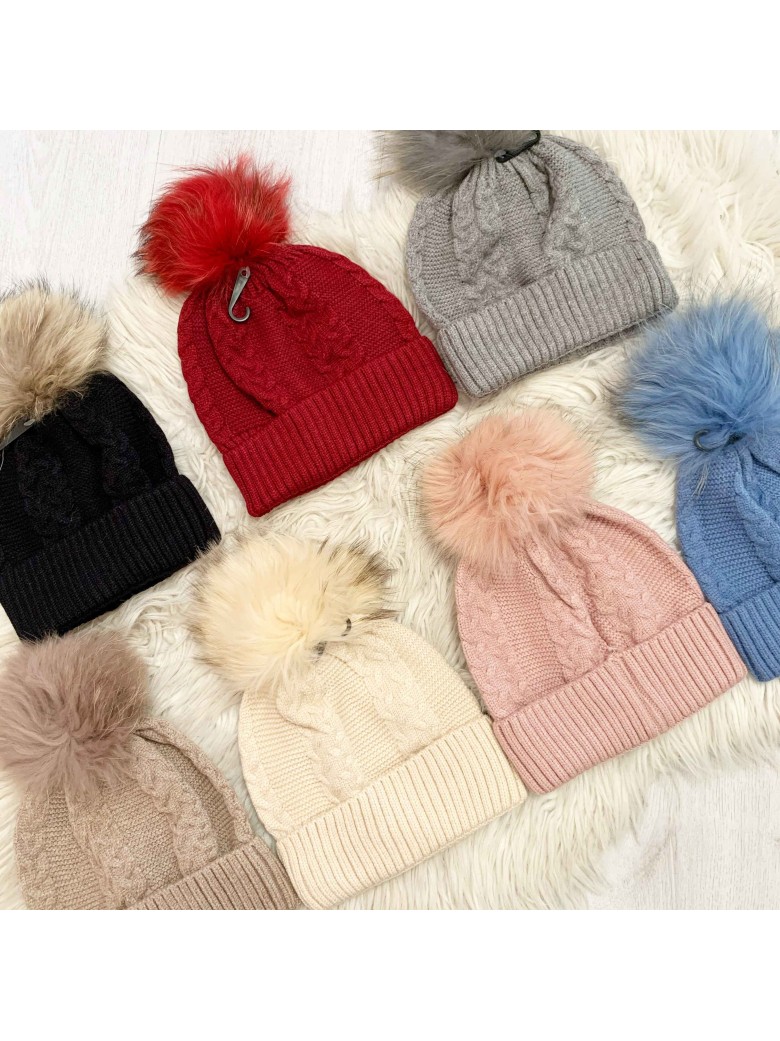 Cappello TRECCE pon pon vari colori M6725