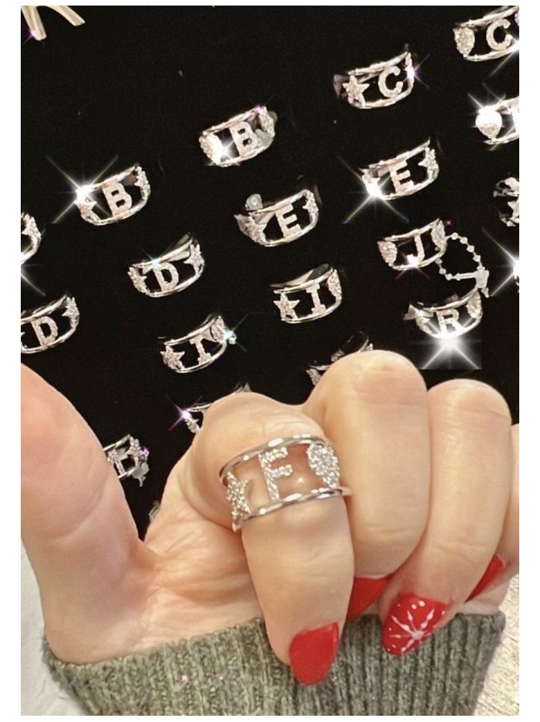 Anello iniziale lettera cuore e stella strass