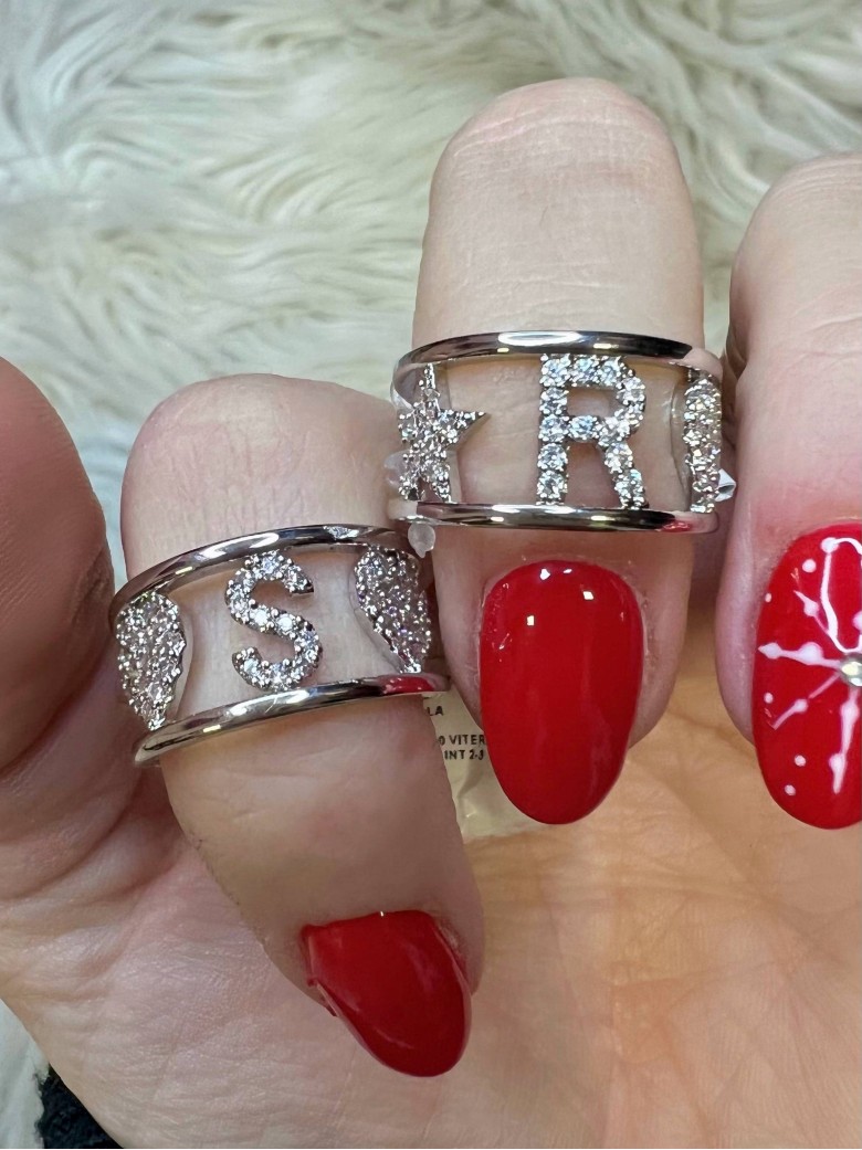 Anello iniziale lettera cuore e stella strass